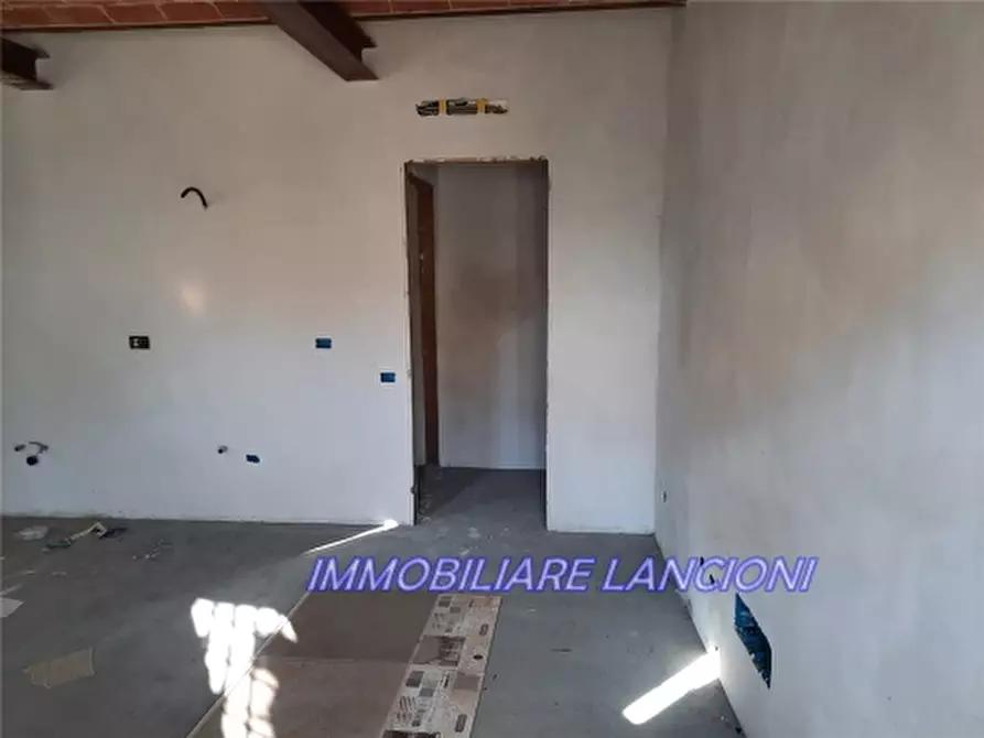 Immagine 2 di Rustico / casale in vendita  a Scandicci