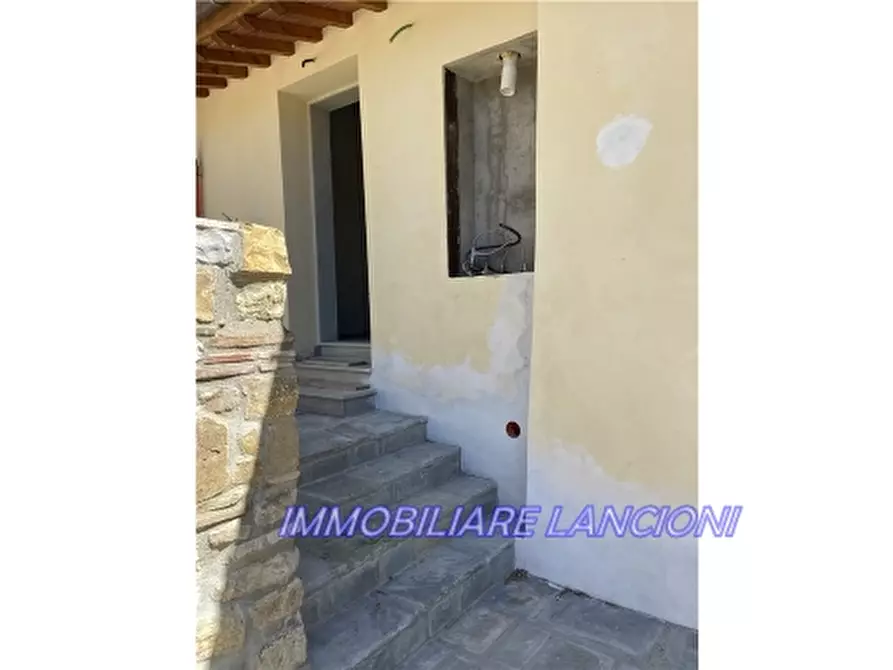 Immagine 38 di Rustico / casale in vendita  a Scandicci