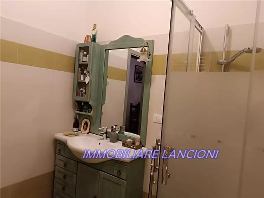 Immagine 13 di Rustico / casale in vendita  a Scandicci