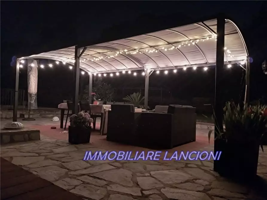 Immagine 22 di Rustico / casale in vendita  a Scandicci