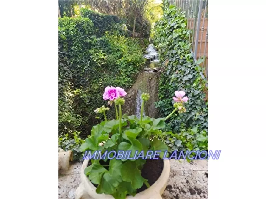 Immagine 29 di Rustico / casale in vendita  a Scandicci