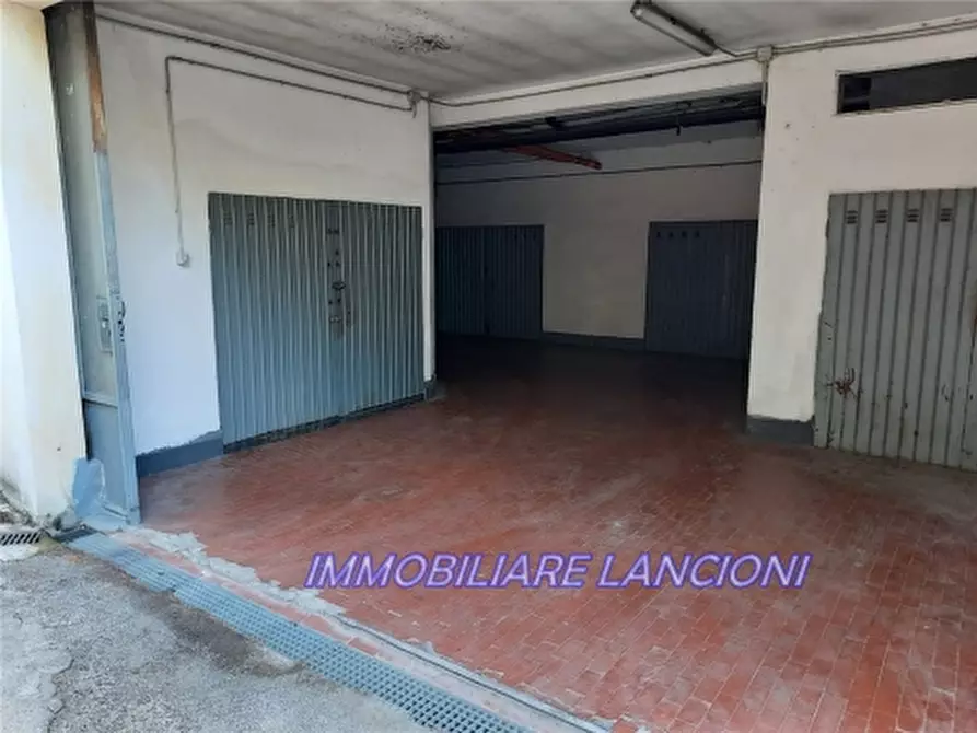 Immagine 1 di Appartamento in vendita  a Firenze