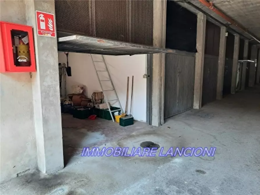 Immagine 3 di Appartamento in vendita  a Scandicci