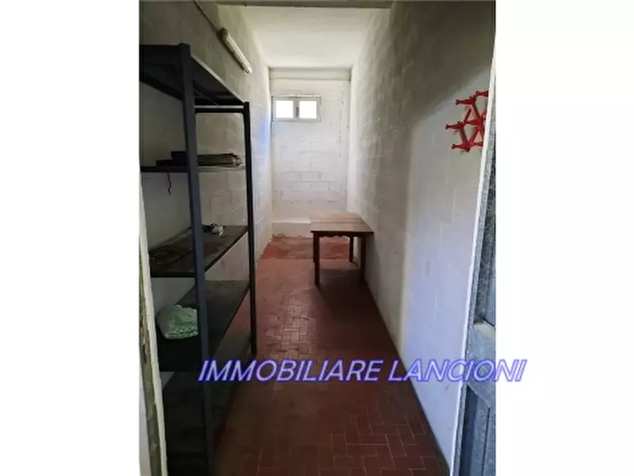 Immagine 1 di Appartamento in vendita  a Scandicci