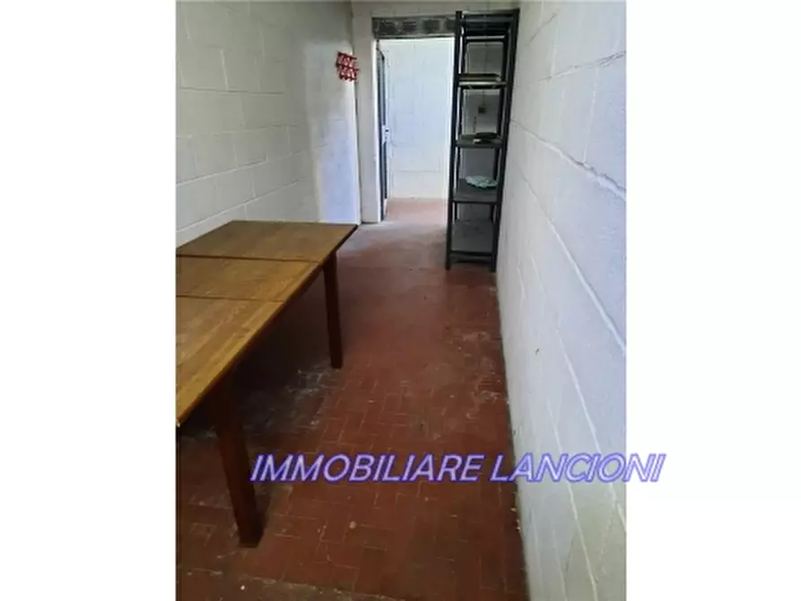 Immagine 7 di Appartamento in vendita  a Scandicci