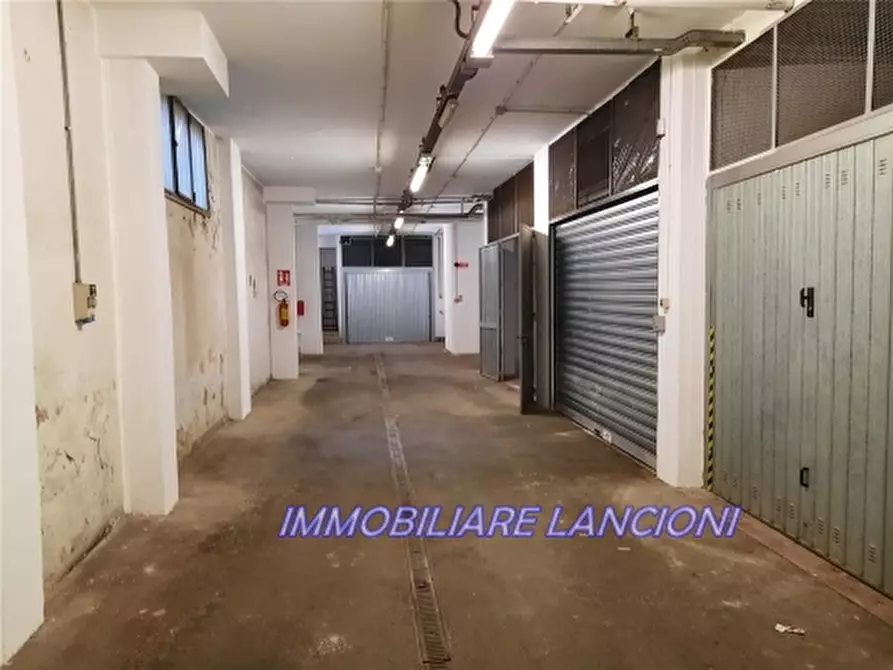 Immagine 6 di Appartamento in vendita  a Scandicci