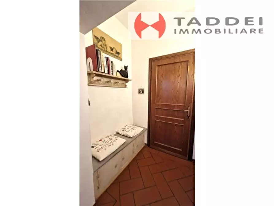 Immagine 3 di Appartamento in vendita  a Scandicci