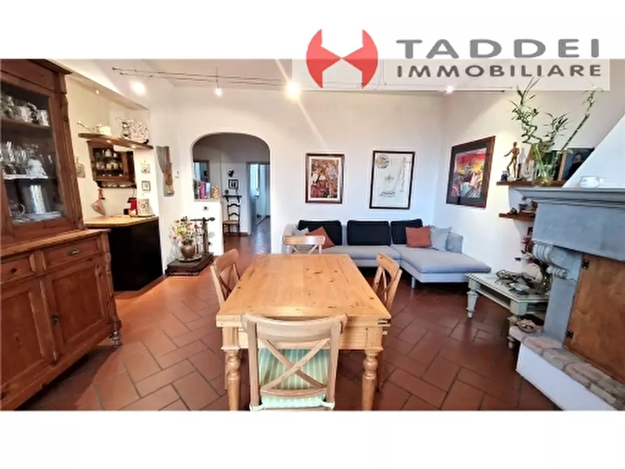 Immagine 10 di Appartamento in vendita  a Scandicci