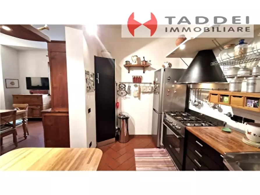 Immagine 16 di Appartamento in vendita  a Scandicci