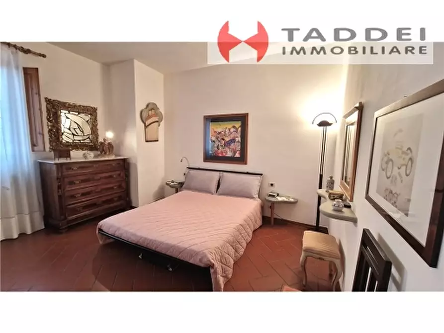 Immagine 20 di Appartamento in vendita  a Scandicci