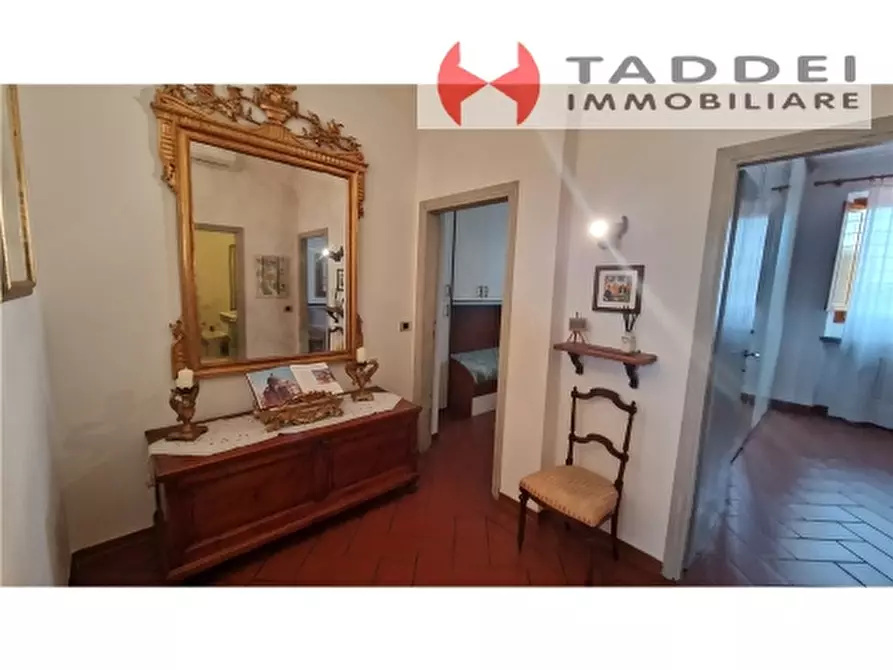 Immagine 28 di Appartamento in vendita  a Scandicci