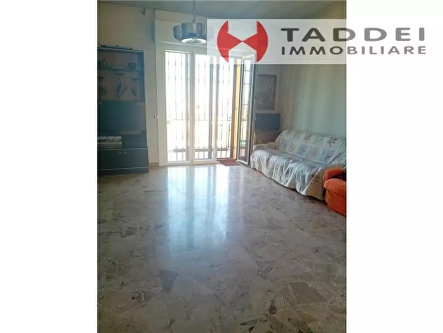 Immagine 3 di Appartamento in vendita  a Scandicci