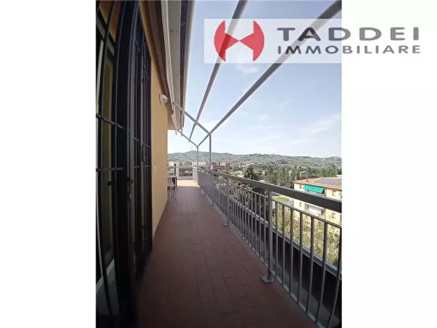 Immagine 4 di Appartamento in vendita  a Scandicci