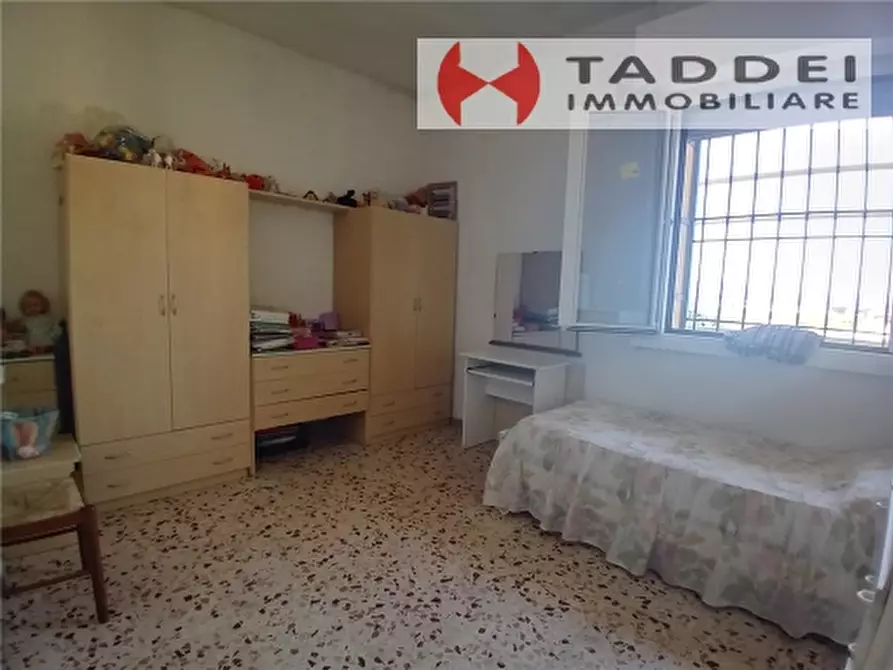 Immagine 11 di Appartamento in vendita  a Scandicci