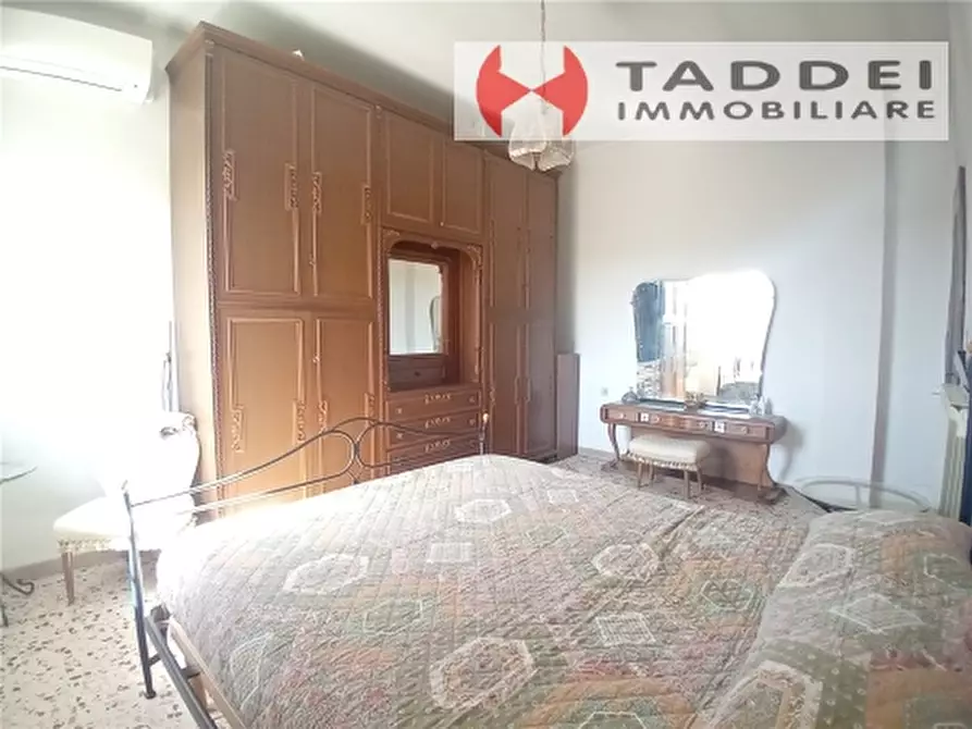 Immagine 12 di Appartamento in vendita  a Scandicci