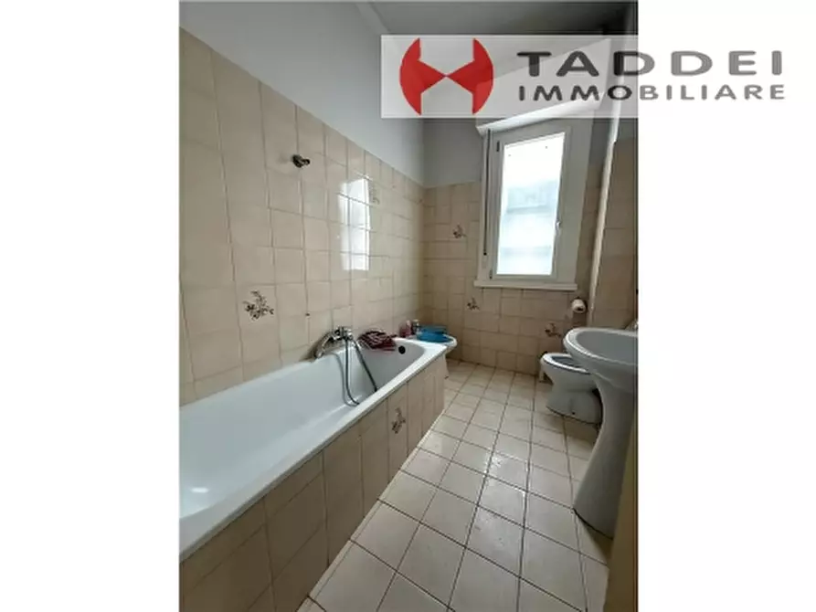 Immagine 25 di Appartamento in vendita  a Scandicci