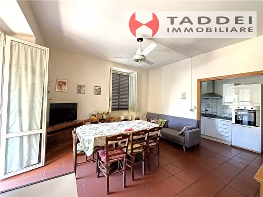 Immagine 3 di Appartamento in vendita  a Firenze