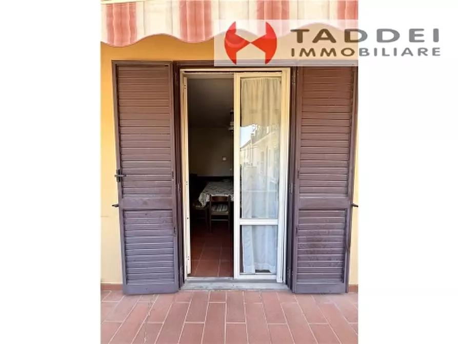 Immagine 18 di Appartamento in vendita  a Firenze