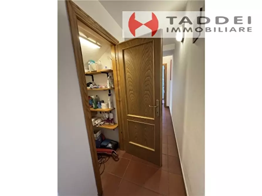 Immagine 35 di Appartamento in vendita  a Firenze