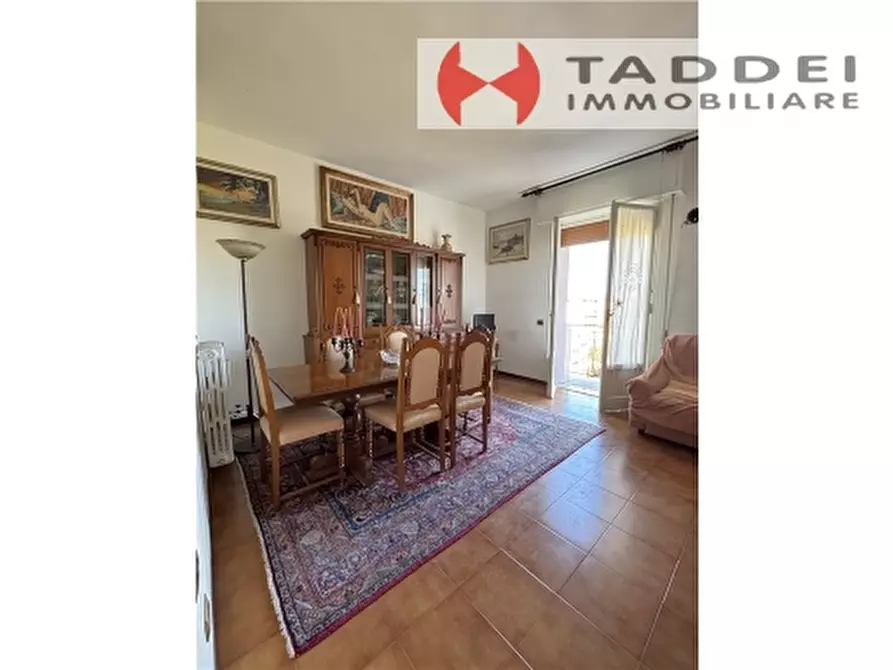 Immagine 3 di Appartamento in vendita  a Scandicci