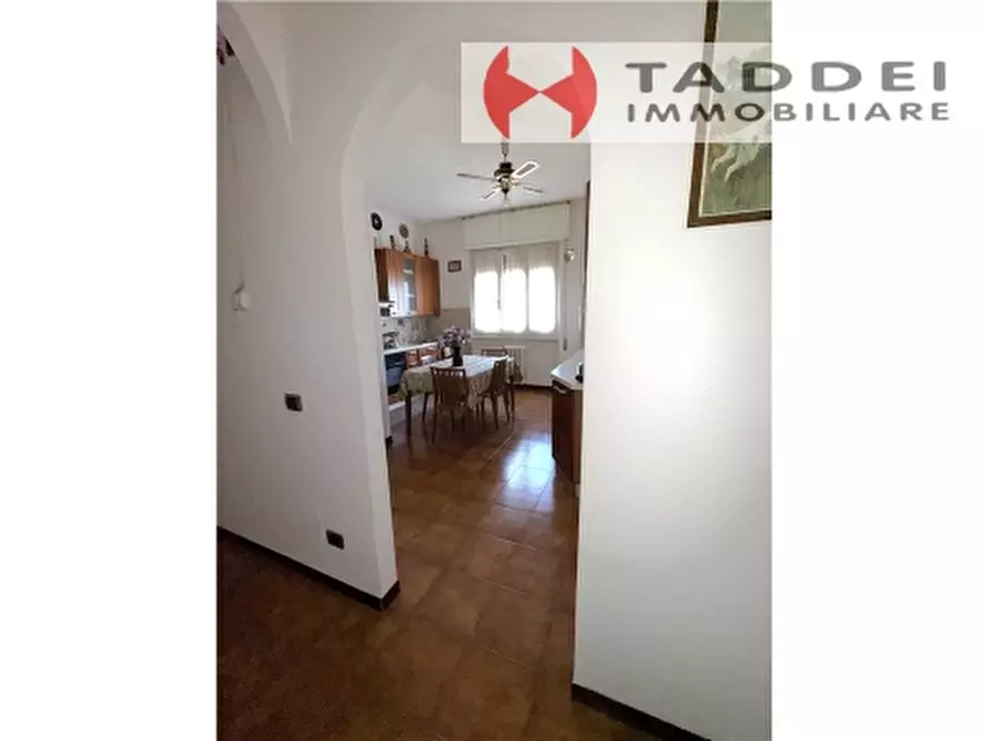 Immagine 8 di Appartamento in vendita  a Scandicci