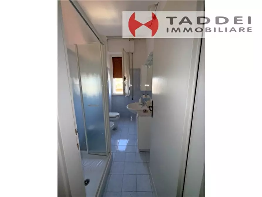 Immagine 19 di Appartamento in vendita  a Scandicci