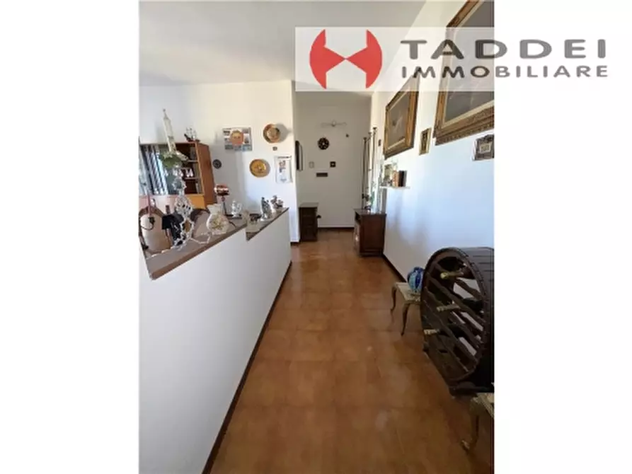 Immagine 22 di Appartamento in vendita  a Scandicci