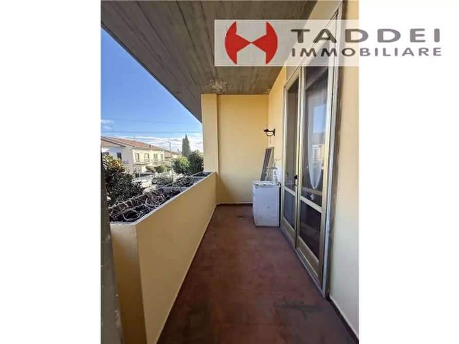 Immagine 4 di Appartamento in vendita  a Campi Bisenzio