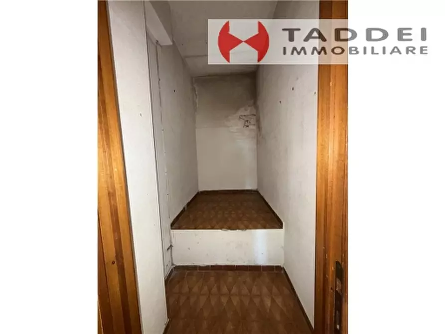 Immagine 36 di Appartamento in vendita  a Campi Bisenzio