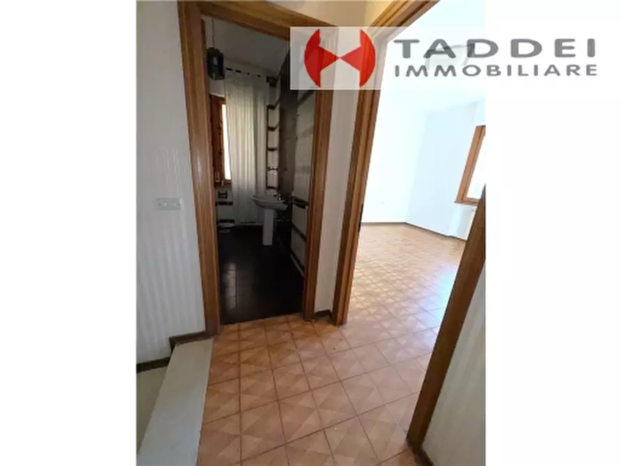 Immagine 46 di Appartamento in vendita  a Campi Bisenzio