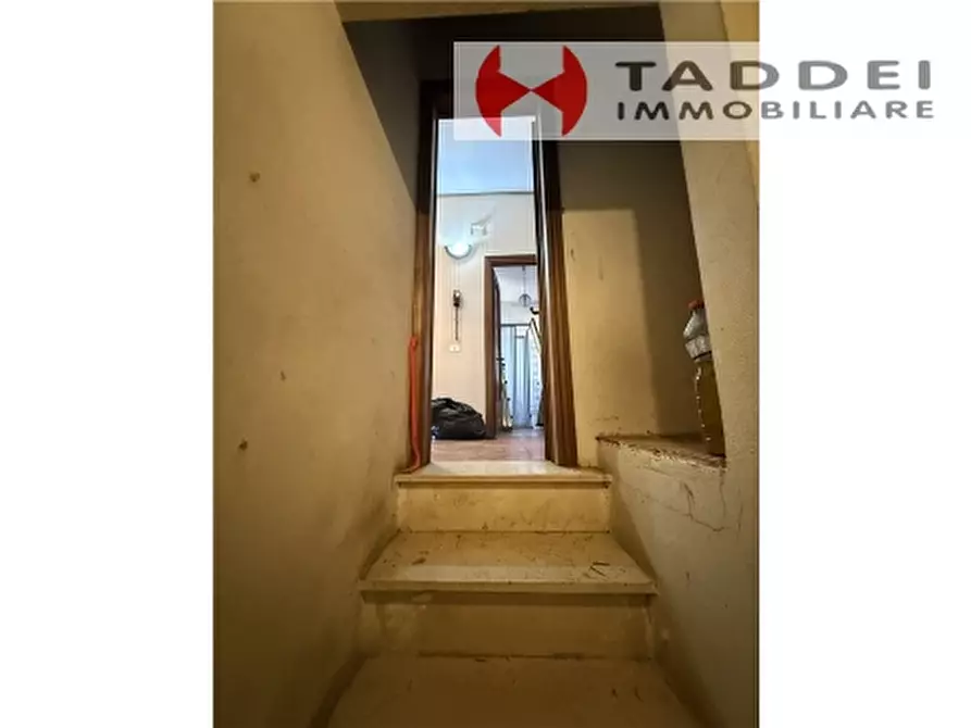 Immagine 55 di Appartamento in vendita  a Campi Bisenzio