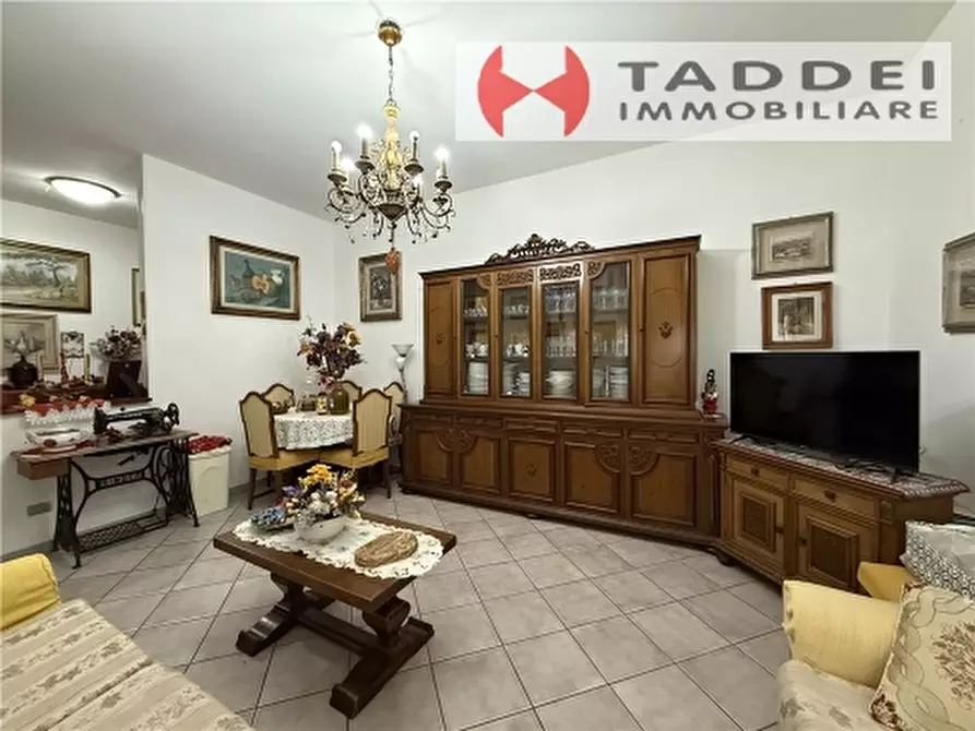 Immagine 5 di Appartamento in vendita  a Scandicci