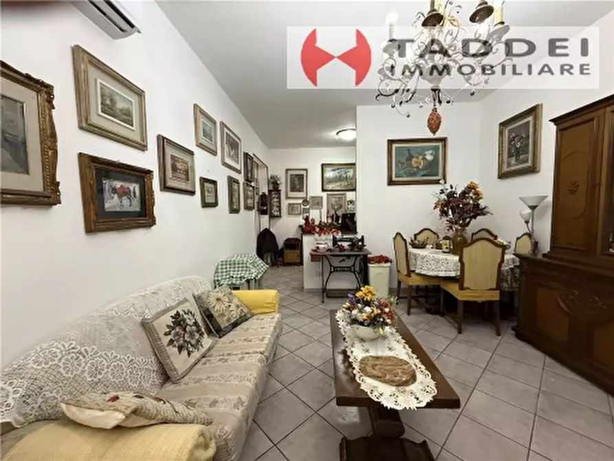 Immagine 6 di Appartamento in vendita  a Scandicci