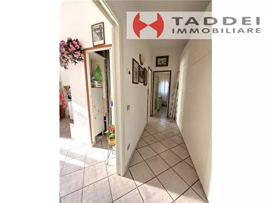 Immagine 9 di Appartamento in vendita  a Scandicci