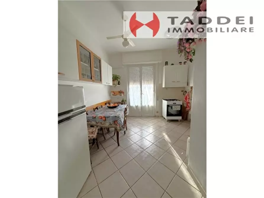 Immagine 10 di Appartamento in vendita  a Scandicci