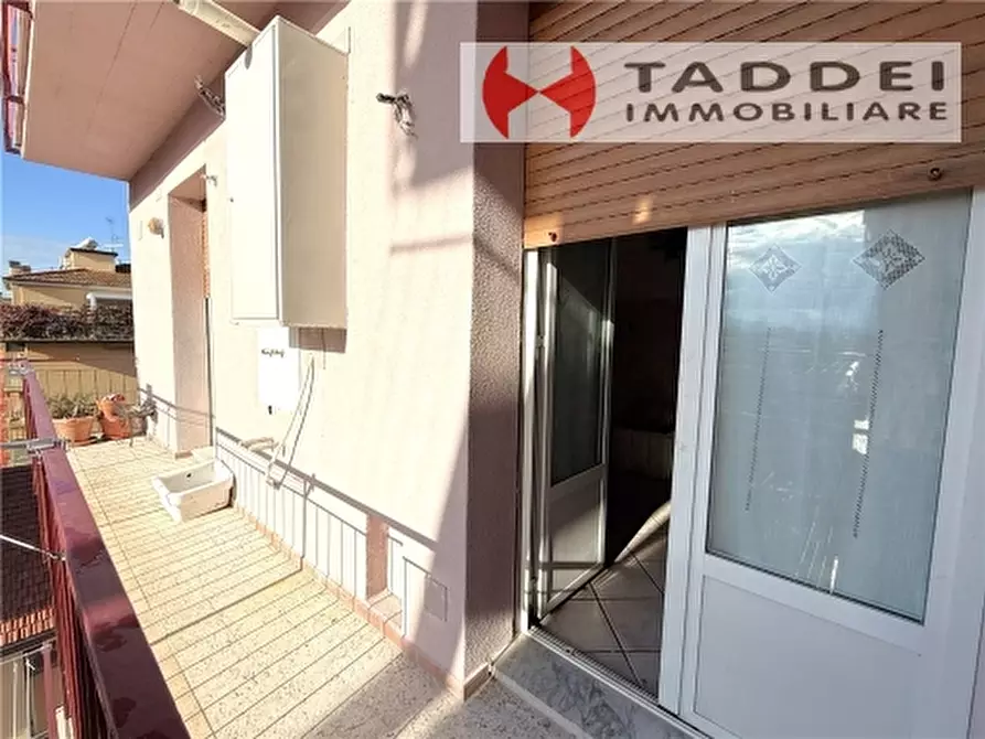 Immagine 12 di Appartamento in vendita  a Scandicci