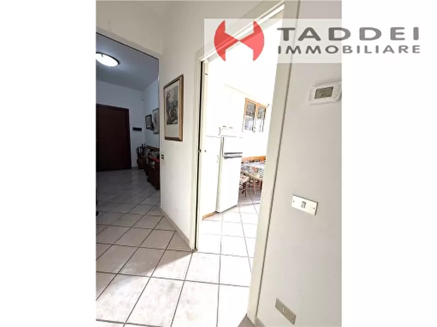 Immagine 17 di Appartamento in vendita  a Scandicci