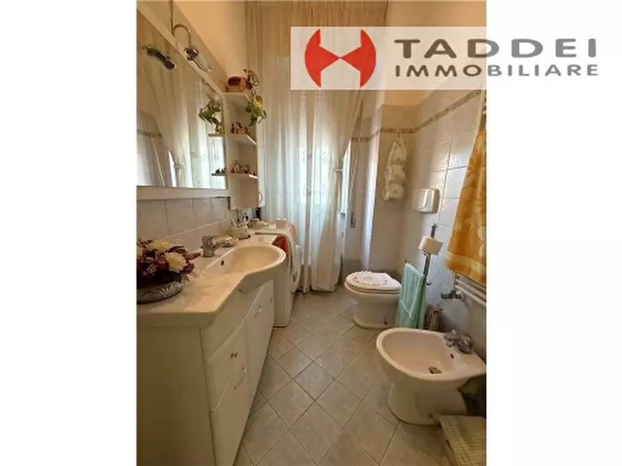 Immagine 20 di Appartamento in vendita  a Scandicci