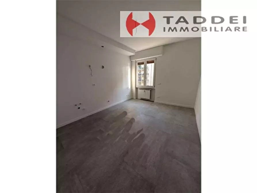 Immagine 3 di Appartamento in vendita  a Firenze