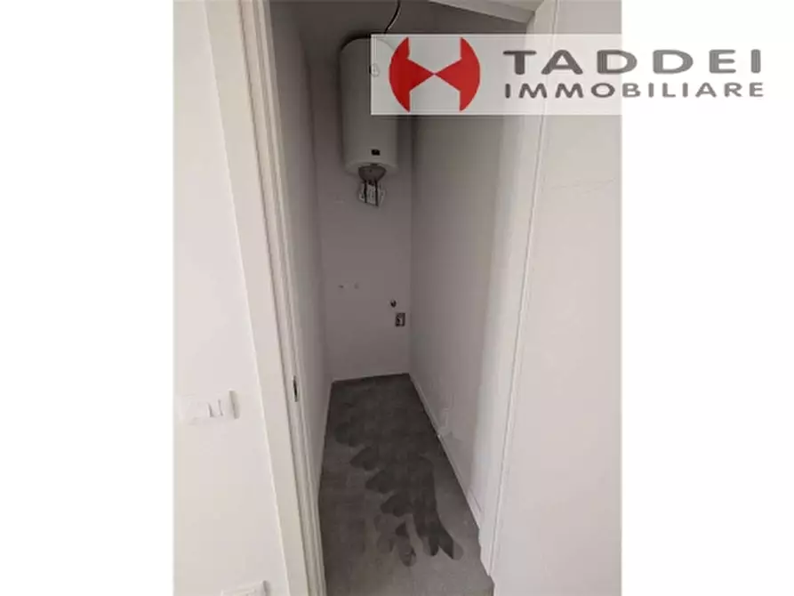 Immagine 12 di Appartamento in vendita  a Firenze
