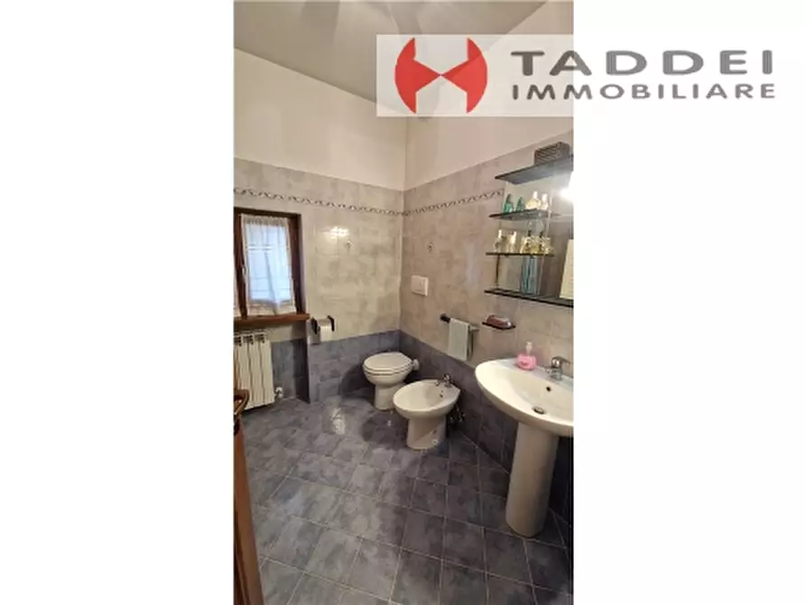 Immagine 30 di Appartamento in vendita  a Pratovecchio Stia