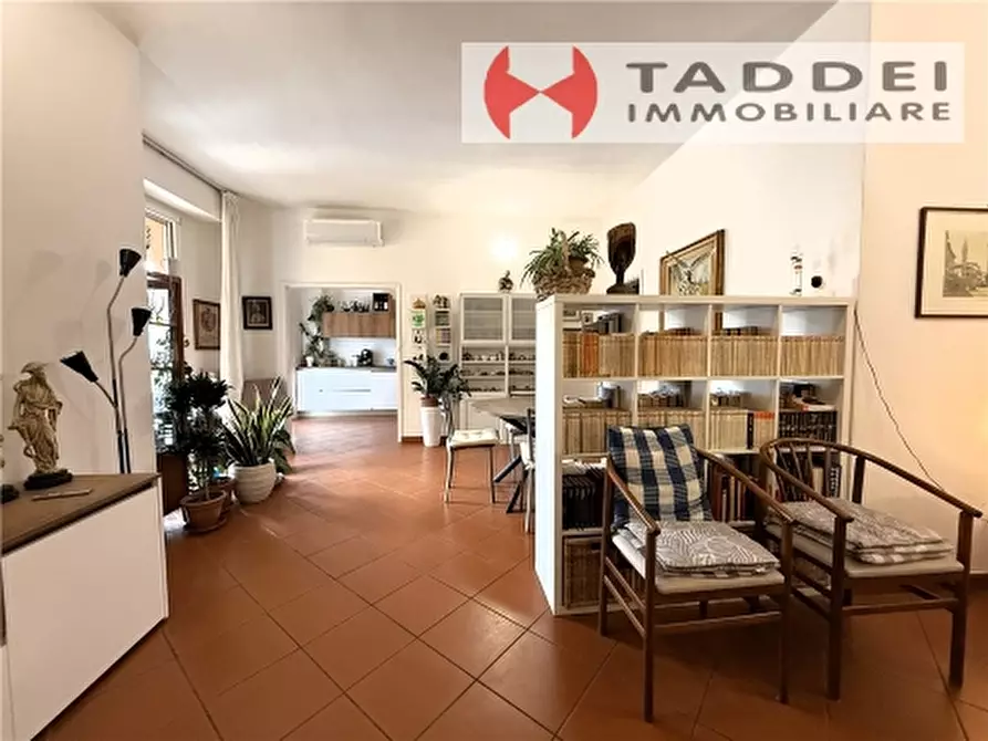 Immagine 5 di Appartamento in vendita  a Scandicci