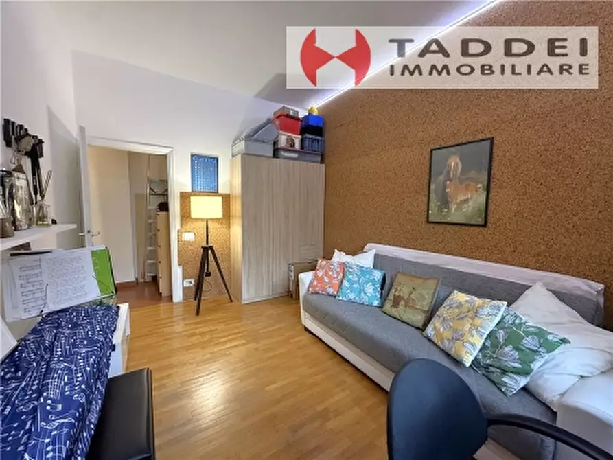 Immagine 30 di Appartamento in vendita  a Scandicci