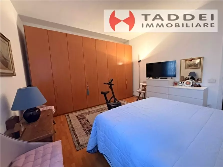 Immagine 37 di Appartamento in vendita  a Scandicci