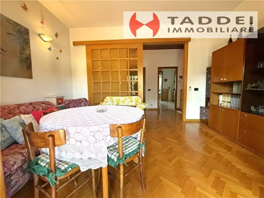 Immagine 14 di Appartamento in vendita  a Scandicci