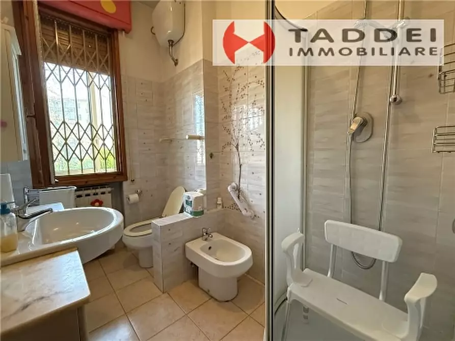 Immagine 28 di Appartamento in vendita  a Scandicci