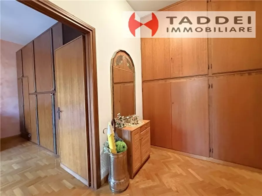 Immagine 31 di Appartamento in vendita  a Scandicci