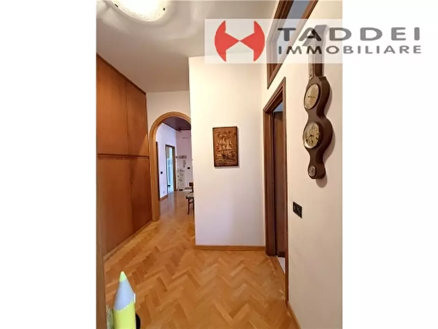 Immagine 36 di Appartamento in vendita  a Scandicci