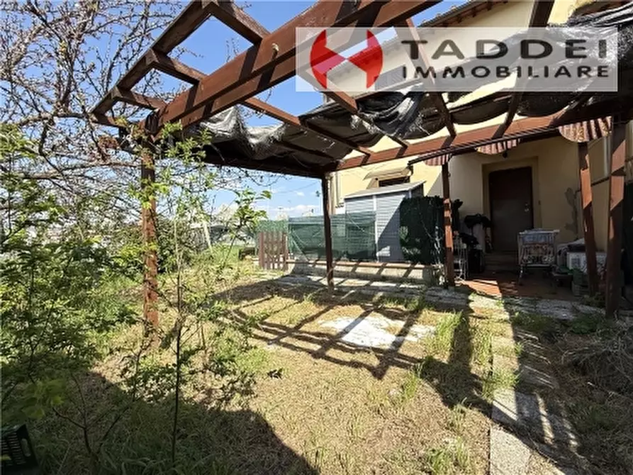 Immagine 8 di Appartamento in vendita  a Firenze