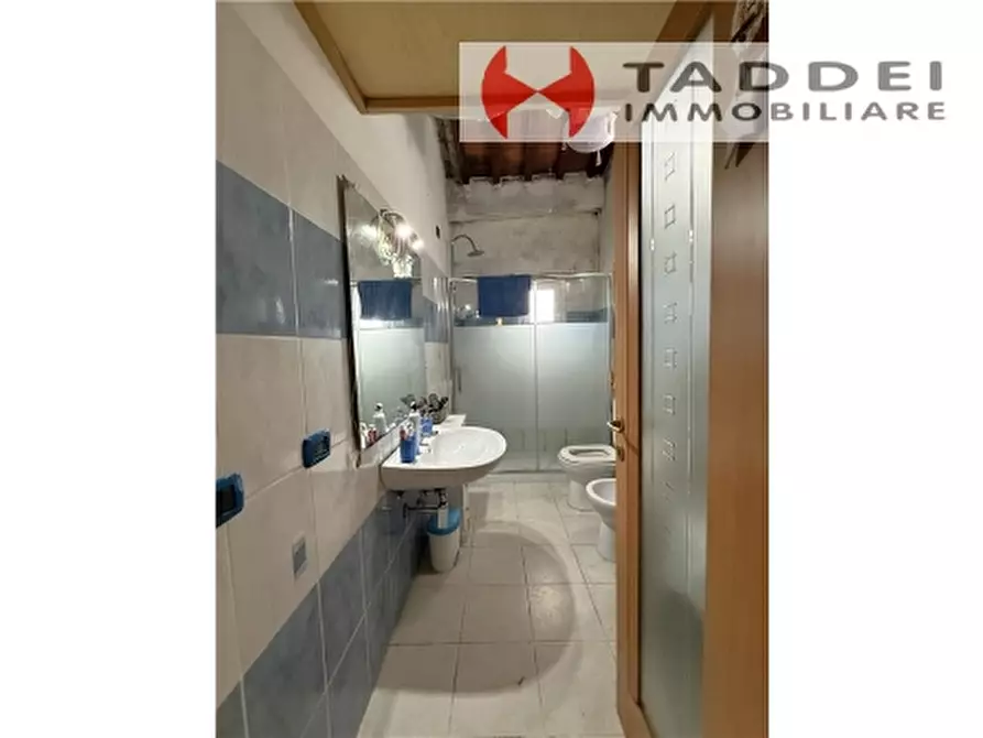 Immagine 22 di Appartamento in vendita  a Firenze